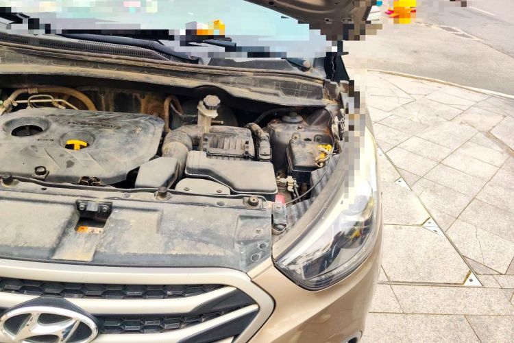 Used Hyundai ix35 2015 2.0L Automatic 2WD Comfort Edition China IV Standard Engine Bay Left