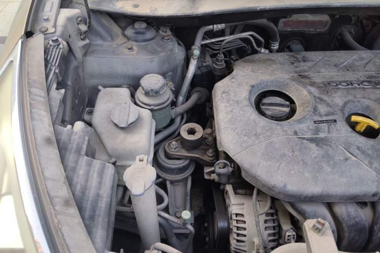 Used Hyundai ix35 2015 2.0L Automatic 2WD Smart Version China V Standard Engine Bay Right