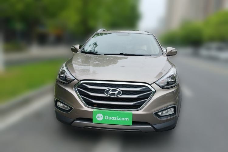 Used Hyundai ix35 2015 2.0L Automatic 2WD Smart Type China IV Front