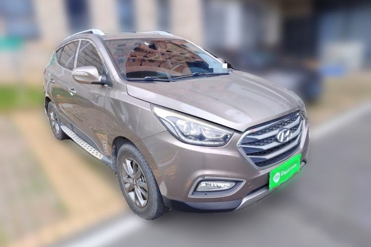 Used Hyundai ix35 2015 2.0L Automatic 2WD Comfort Edition China V Standard Front Right 45 Deg