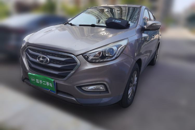 Used Hyundai ix35 2015 2.0L Manual Two-Wheel Drive Comfort Version China V Standard Guazi used car, China used car export, Used car for sale, Used  cars, Cheapest cars for sale