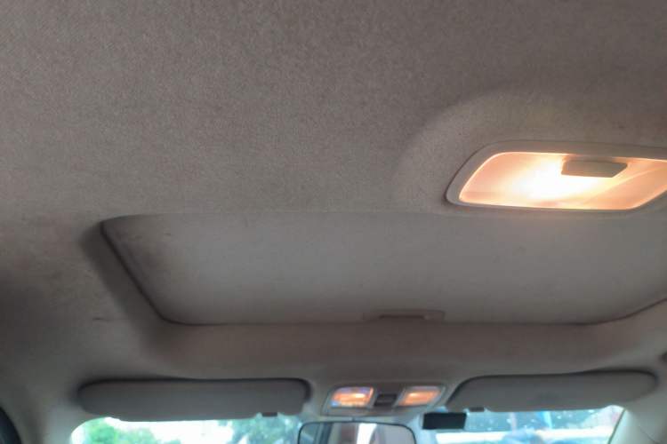 Used Hyundai ix35 2015 2.0L Automatic 2WD Comfort Edition China IV Standard Headliner