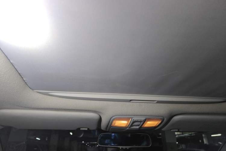 Used Hyundai ix35 2015 2.0L Automatic Two-Wheel Drive Leading Trim China IV Standard Headliner