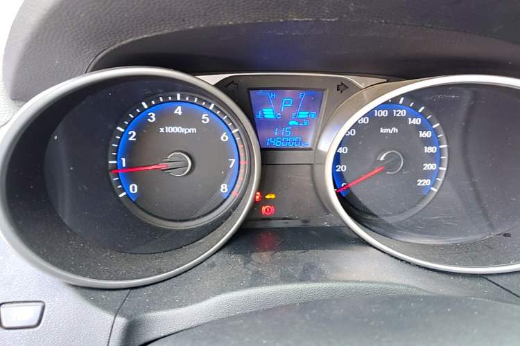 Used Hyundai ix35 2015 2.0L Automatic 2WD Comfort Edition China IV Standard Instrument Cluster
