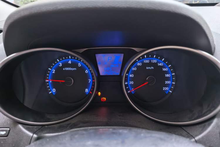 Used Hyundai ix35 2015 2.0L Automatic 2WD Comfort Edition China V Standard Instrument Cluster