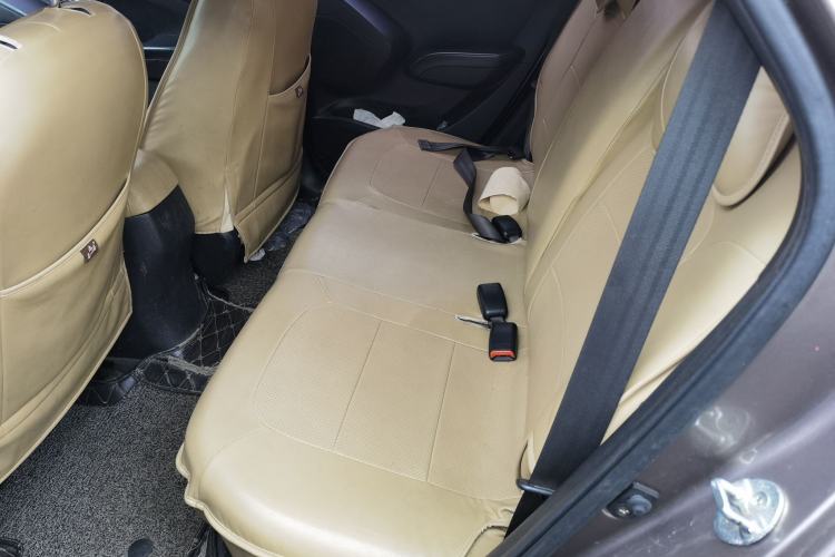 Used Hyundai ix35 2015 2.0L Automatic 2WD Comfort Edition China IV Standard Interior 4