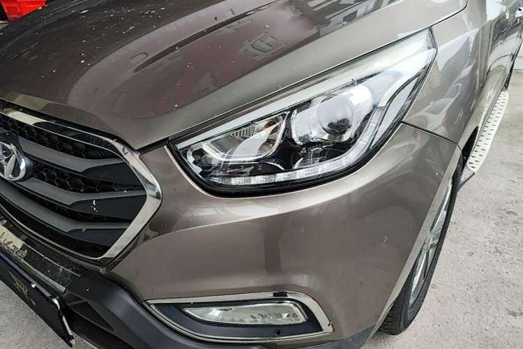 Used Hyundai ix35 2015 2.0L Automatic 2WD Smart Type China IV Left Front Headlight