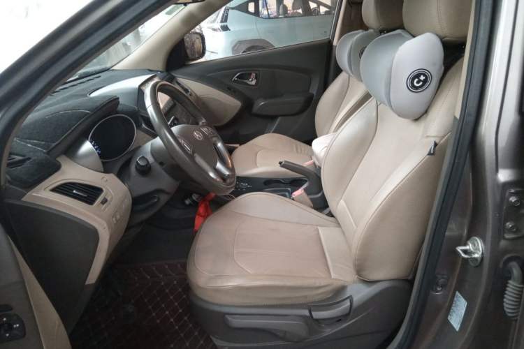 Used Hyundai ix35 2015 2.0L Automatic 2WD Smart Version China V Standard Left Front Seat
