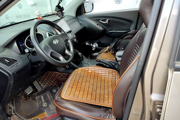 Used Hyundai ix35 2015 2.0L Automatic 2WD Comfort Edition China IV Standard Left Front Seat