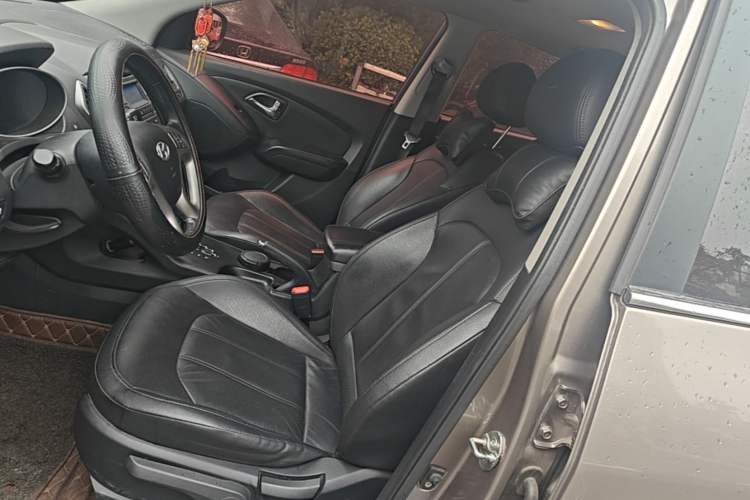Used Hyundai ix35 2015 2.0L Automatic 2WD Smart Version China V Standard Left Front Seat