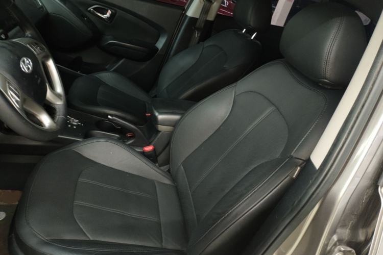 Used Hyundai ix35 2015 2.0L Automatic 2WD Smart Version China V Standard Left Front Seat