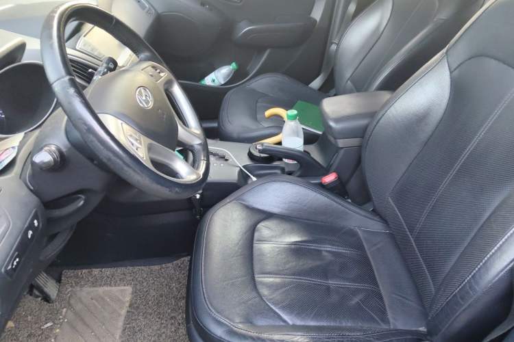 Used Hyundai ix35 2015 2.0L Automatic 2WD Smart Version China V Standard Left Front Seat