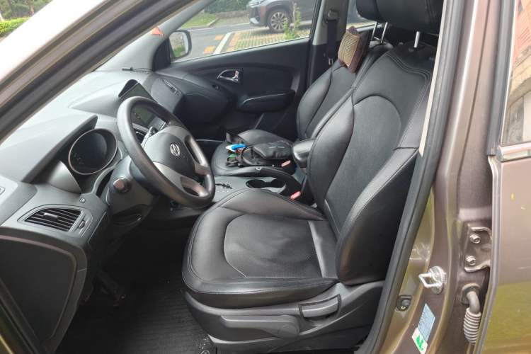Used Hyundai ix35 2015 2.0L Automatic 2WD Comfort Edition China V Standard Left Front Seat