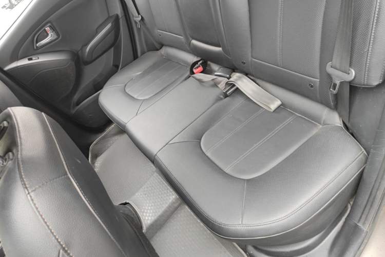 Used Hyundai ix35 2015 2.0L Automatic 2WD Smart Type China IV Left Rear Seat