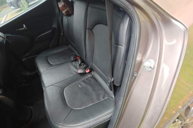 Used Hyundai ix35 2015 2.0L Automatic 2WD Comfort Edition China V Standard Left Rear Seat