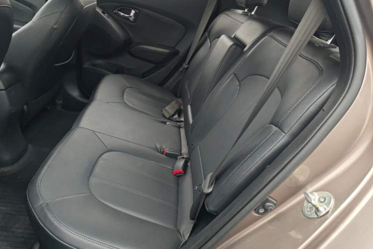Used Hyundai ix35 2015 2.0L Automatic 2WD Smart Type China IV Left Rear Seat
