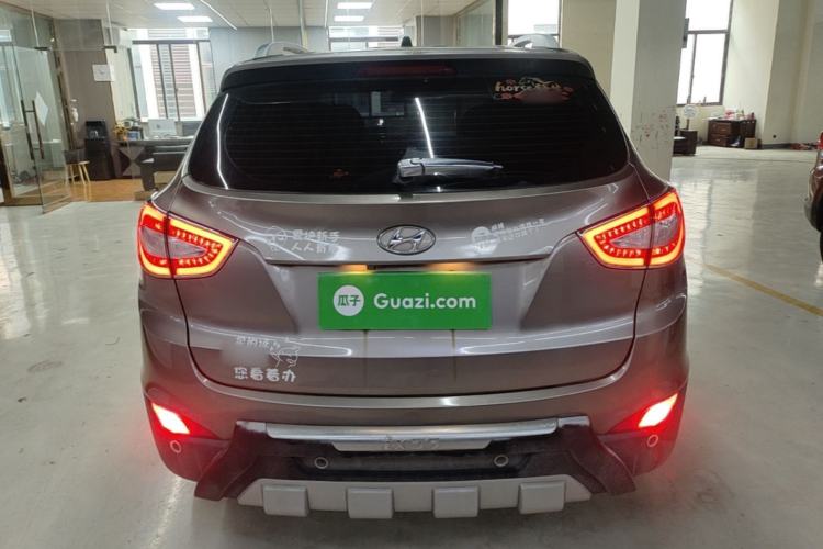 Used Hyundai ix35 2015 2.0L Automatic 2WD Smart Version China V Standard Rear
