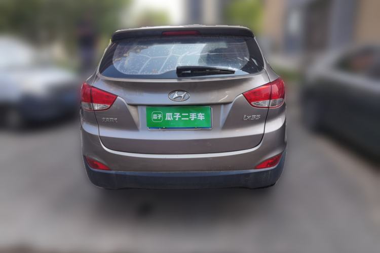 Used Hyundai ix35 2015 2.0L Manual Two-Wheel Drive Comfort Version China V Standard Rear