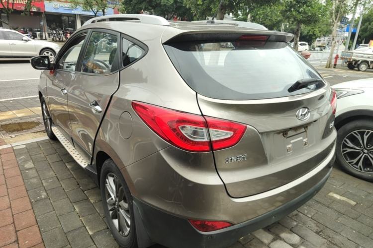 Used Hyundai ix35 2015 2.0L Automatic 2WD Smart Type China IV Rear Left 45 Deg