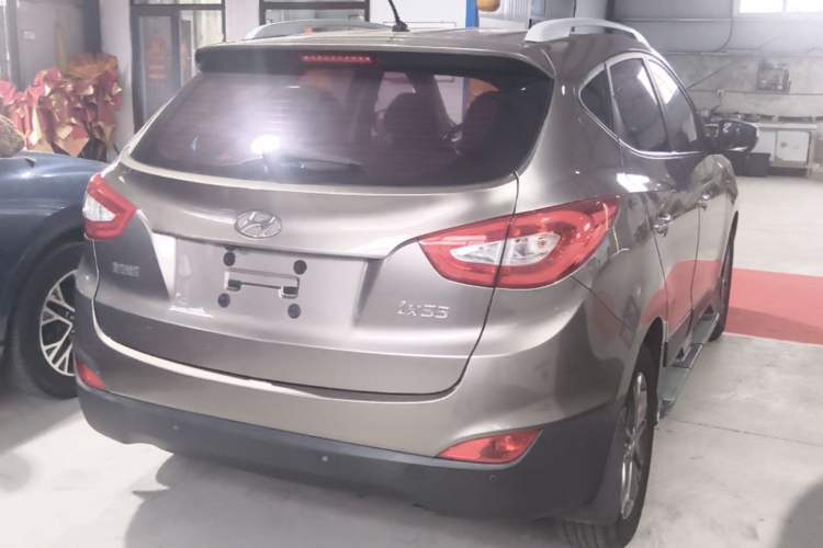 Used Hyundai ix35 2015 2.0L Automatic 2WD Smart Version China V Standard Rear Right 45 Deg
