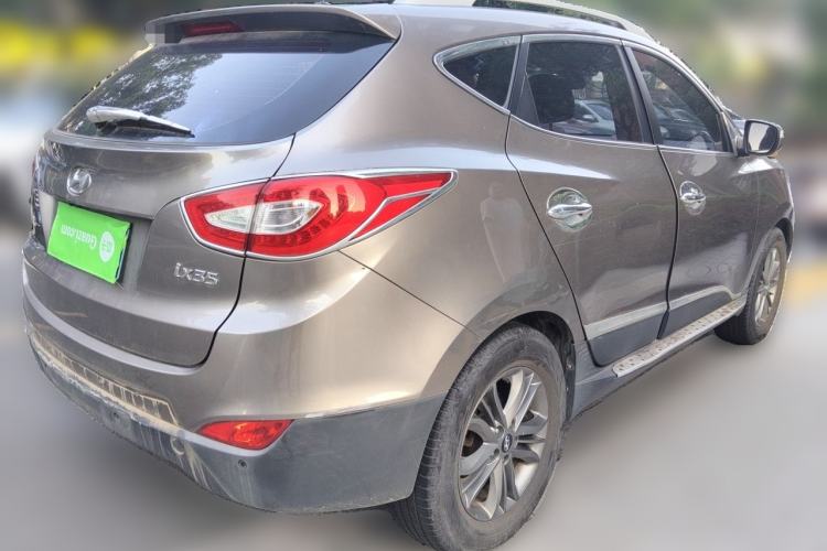 Used Hyundai ix35 2015 2.0L Automatic 2WD Smart Version China V Standard Rear Right 45 Deg