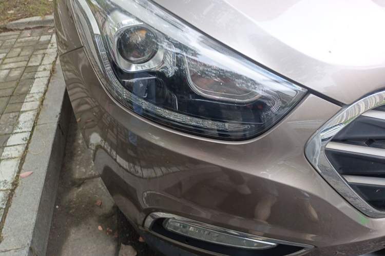 Used Hyundai ix35 2015 2.0L Automatic 2WD Comfort Edition China IV Standard Right Front Headlight