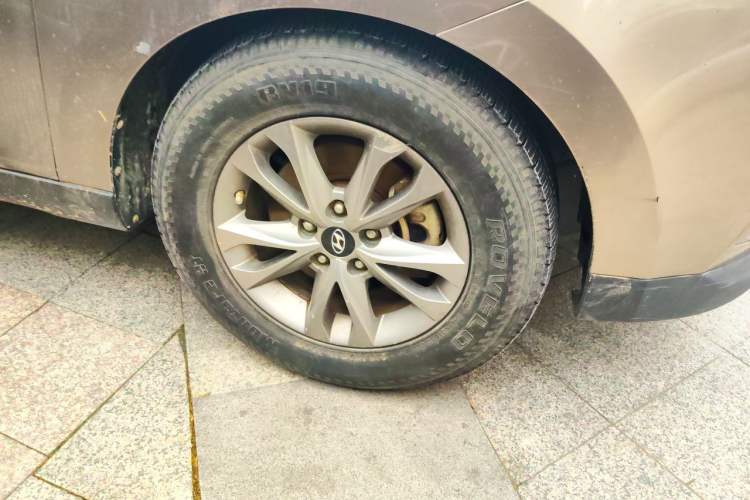 Used Hyundai ix35 2015 2.0L Automatic 2WD Comfort Edition China IV Standard Right Front Wheel Hub