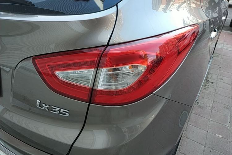 Used Hyundai ix35 2015 2.0L Automatic 2WD Smart Type China IV Right Rear Taillight
