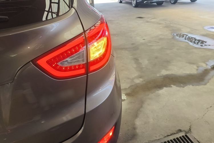 Used Hyundai ix35 2015 2.0L Automatic Two-Wheel Drive Leading Trim China V Standard Right Rear Taillight