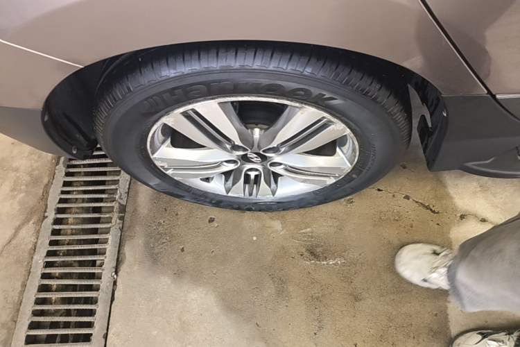 Used Hyundai ix35 2015 2.0L Automatic Two-Wheel Drive Leading Trim China V Standard Right Rear Wheel Hub