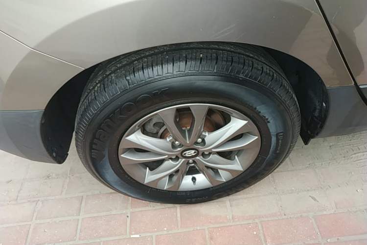Used Hyundai ix35 2015 2.0L Manual Two-Wheel Drive Comfort Version China V Standard Right Rear Wheel Hub