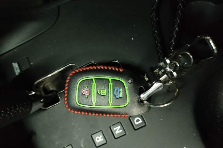 Used Hyundai ix35 2015 2.0L Automatic 2WD Smart Version China V Standard Vehicle Key