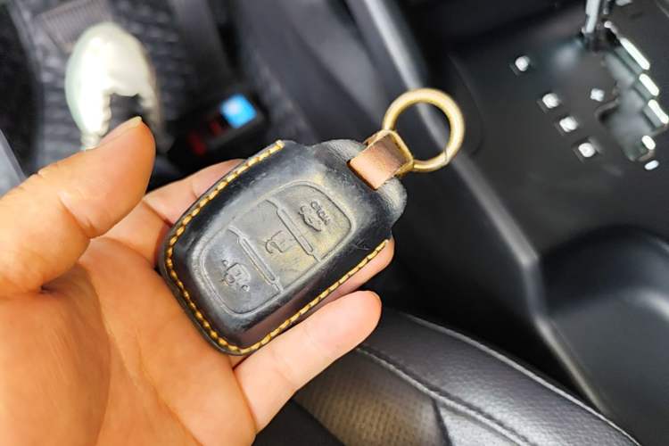 Used Hyundai ix35 2015 2.0L Automatic 2WD Smart Type China IV Vehicle Key
