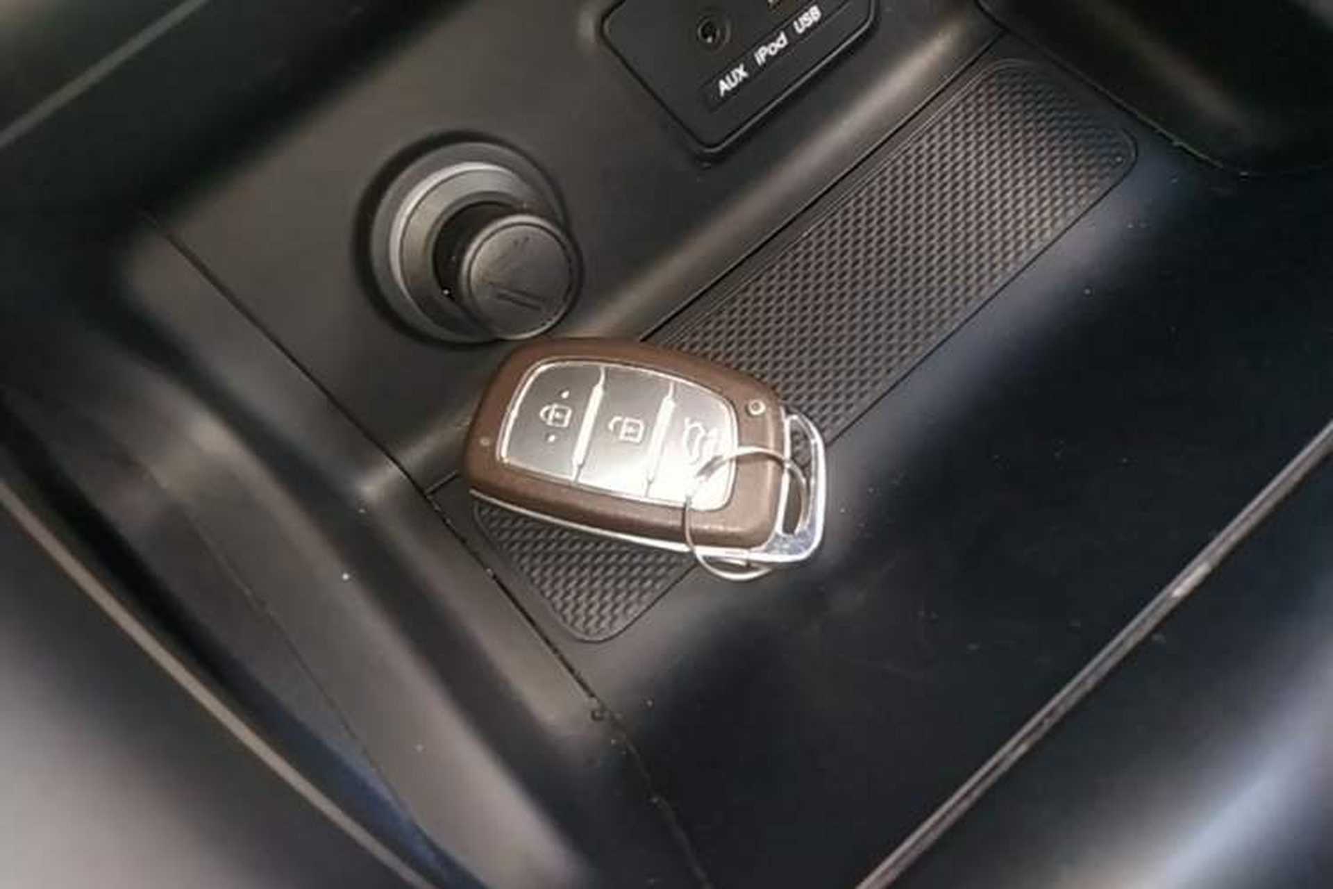 Used Hyundai ix35 2015 2.0L Automatic 2WD Smart Type China IV Vehicle Key