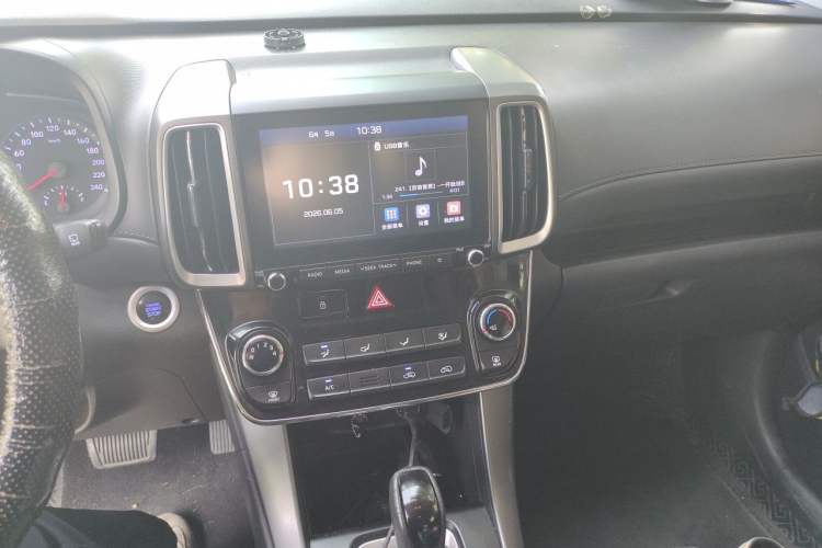 Used Hyundai ix35 2018 2.0L Automatic 2WD Zhiyong·Changxiang Edition Audio And AC Panel