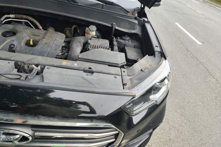 Used Hyundai ix35 2018 2.0L Automatic 2WD Zhiyong·Changxiang Edition Engine Bay Left