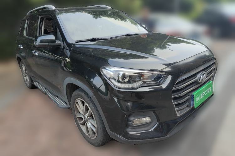 Used Hyundai ix35 2018 2.0L Automatic 2WD Zhiyong·Changxiang Edition Front Right 45 Deg