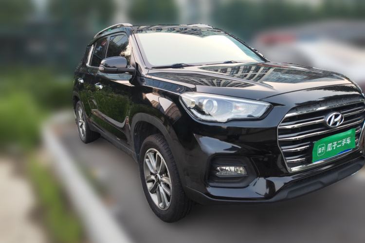 Used Hyundai ix35 2018 2.0L Automatic 2WD Zhiyong·Changxiang Edition Front Right 45 Deg