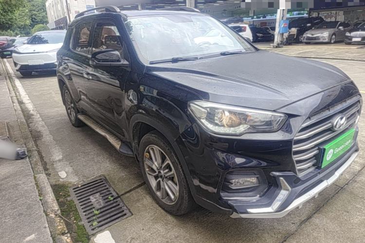 Used Hyundai ix35 2018 2.0L Automatic 2WD Zhiyong·Changxiang Edition Front Right 45 Deg