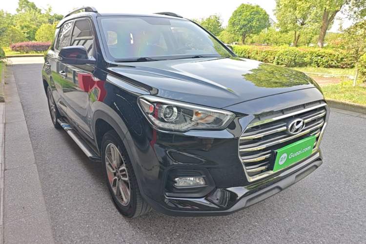 Used Hyundai ix35 2018 2.0L Automatic 2WD Zhiyong·Changxiang Edition Front Right 45 Deg