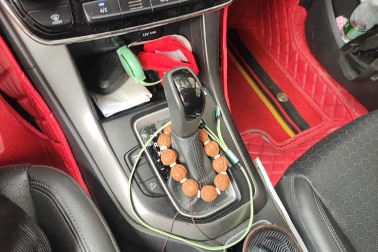 Used Hyundai ix35 2018 2.0L Automatic 2WD Zhiyong·Changxiang Edition Gear Lever