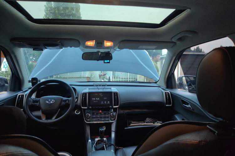Used Hyundai ix35 2018 2.0L Automatic 2WD Zhiyong·Changxiang Edition Headliner