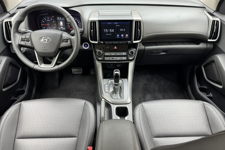 Used Hyundai ix35 2018 2.0L Automatic 2WD Zhiyong·Changxiang Edition Interior 1