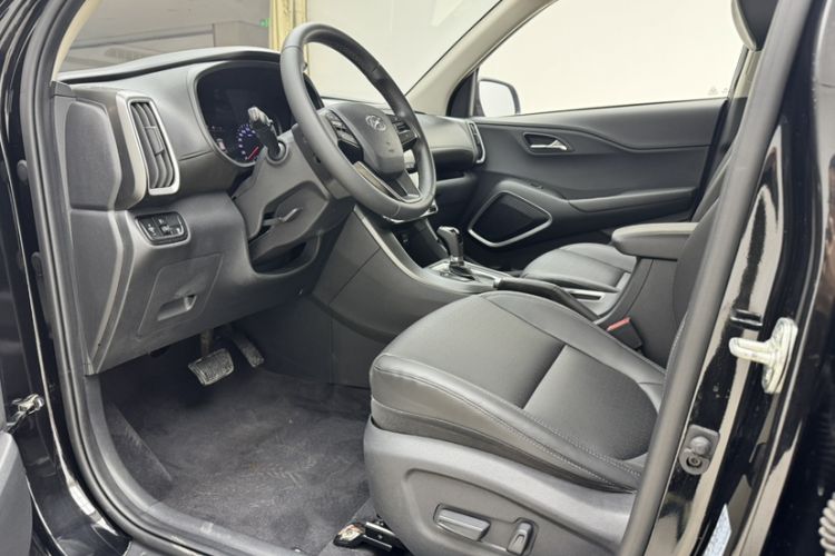 Used Hyundai ix35 2018 2.0L Automatic 2WD Zhiyong·Changxiang Edition Interior 5