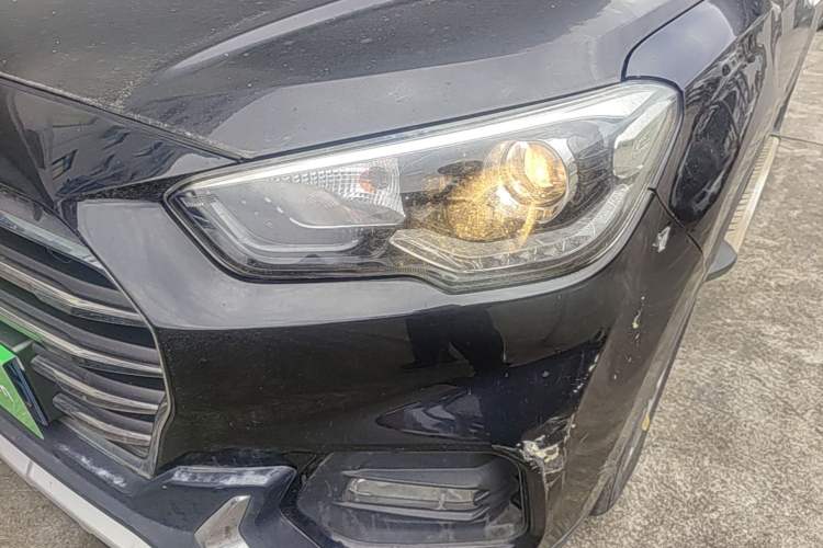 Used Hyundai ix35 2018 2.0L Automatic 2WD Zhiyong·Changxiang Edition Left Front Headlight