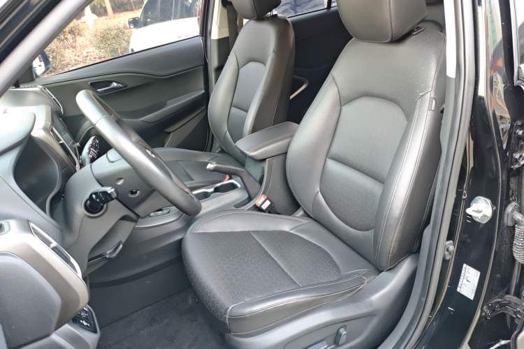 Used Hyundai ix35 2018 2.0L Automatic 2WD Zhiyong·Changxiang Edition Left Front Seat