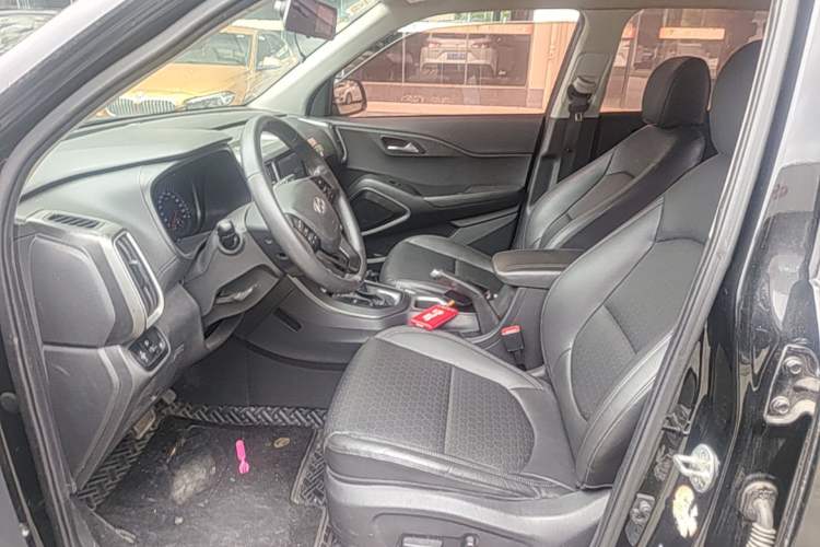 Used Hyundai ix35 2018 2.0L Automatic 2WD Zhiyong·Changxiang Edition Left Front Seat