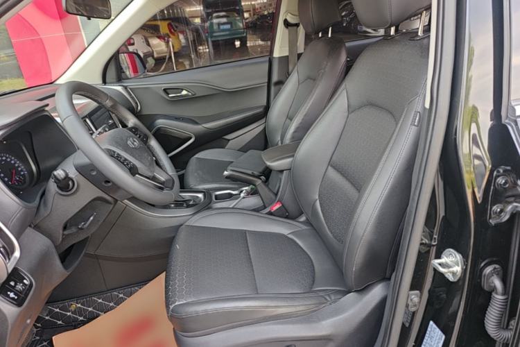 Used Hyundai ix35 2018 2.0L Automatic 2WD Zhiyong·Changxiang Edition Left Front Seat