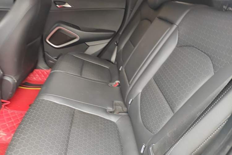 Used Hyundai ix35 2018 2.0L Automatic 2WD Zhiyong·Changxiang Edition Left Rear Seat