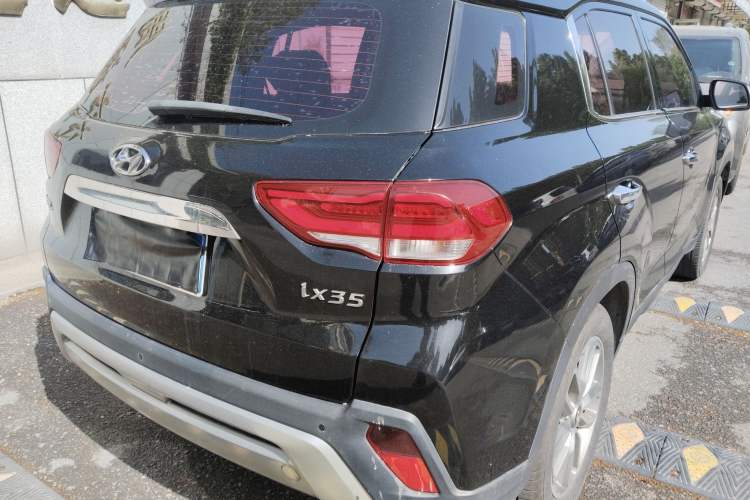Used Hyundai ix35 2018 2.0L Automatic 2WD Zhiyong·Changxiang Edition Rear Right 45 Deg